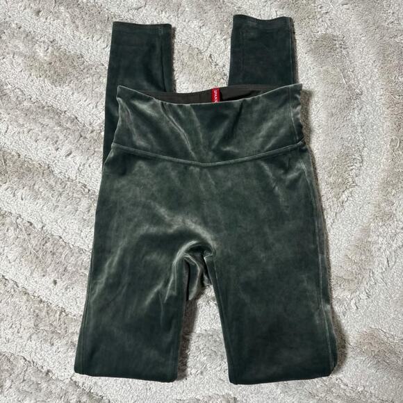 SPANX Velvet Legging - Picture 1 of 4